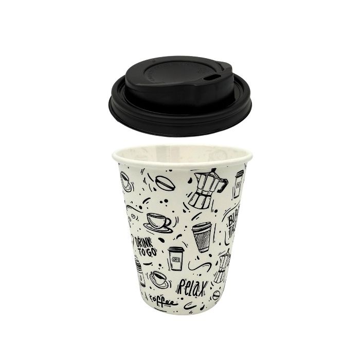 Koffiebekers met zwarte deksel