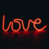 Neon LED Lamp 'Love' Rood