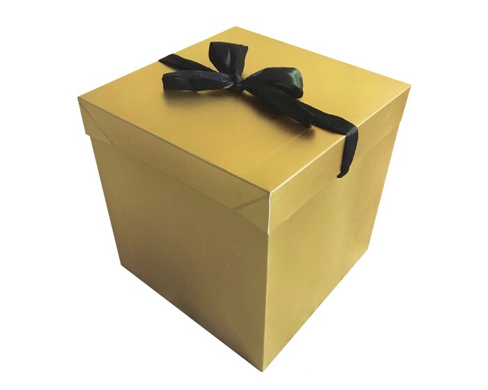 Cadeaudoos Goud + Zwarte Strik 22cm afbeelding